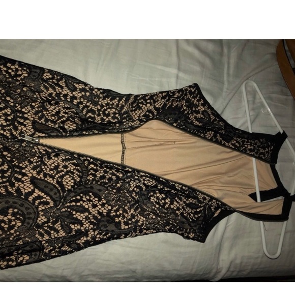 Bodycon 2 layered lace dress - Picture 5 of 5
